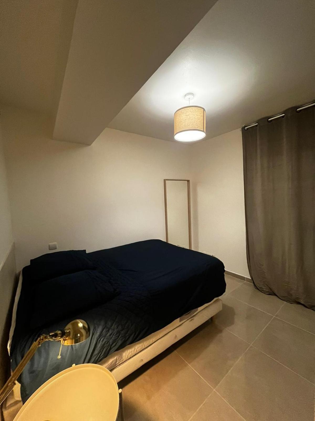Appartement Des Carmes Nîmes Exterior photo